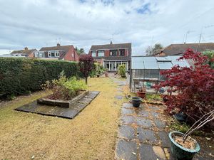 Ascot Drive Great Sutton